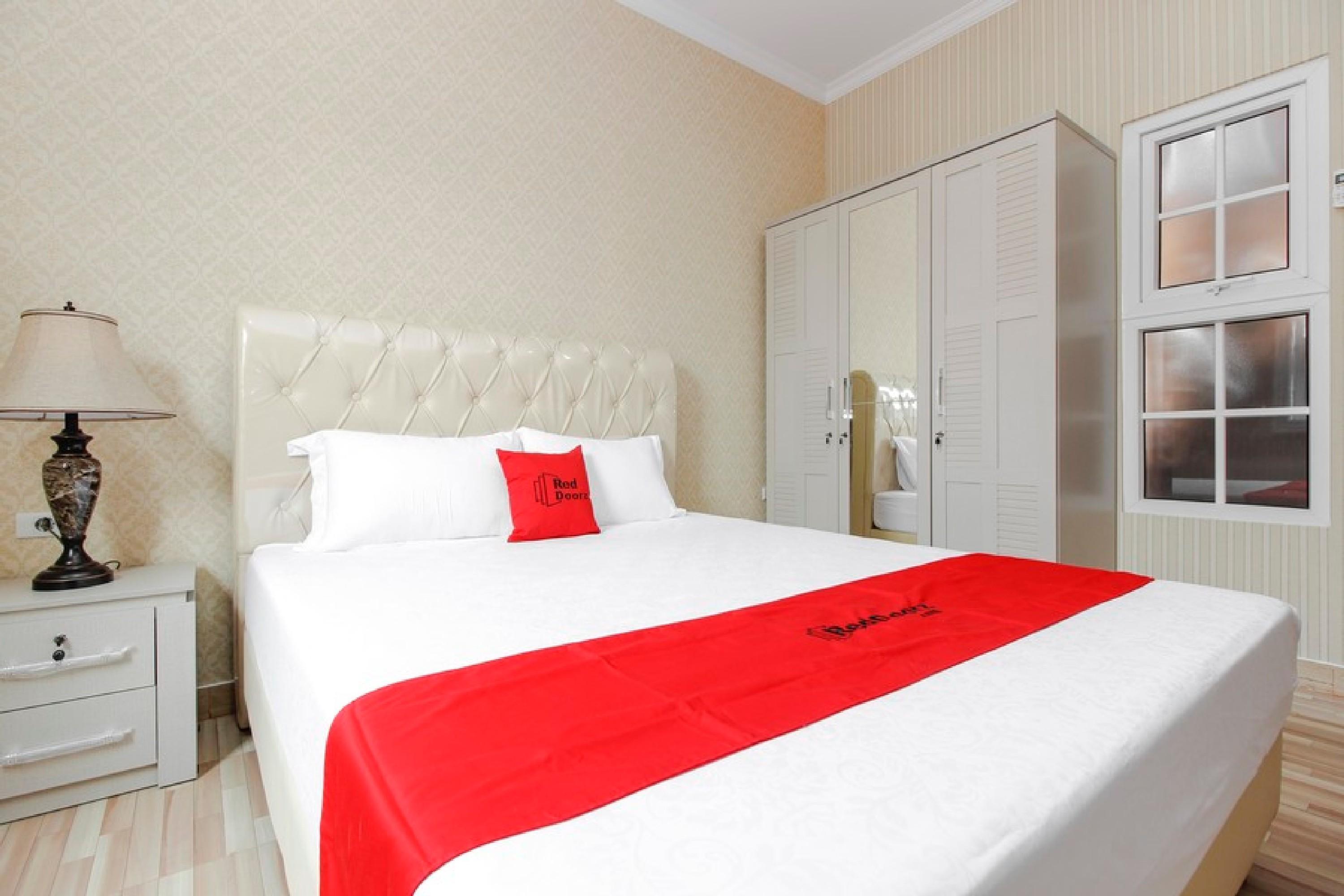 Reddoorz Plus @ Kwitang 2 Jacarta Exterior foto